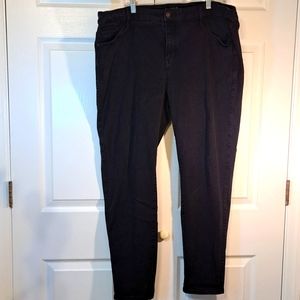 a.n.a. black denim jeggings. Size 22